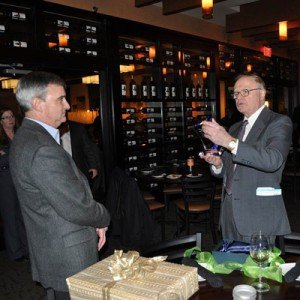Dr-Broun-Presents-Dr-Bismayer-with-Retirement-Gift